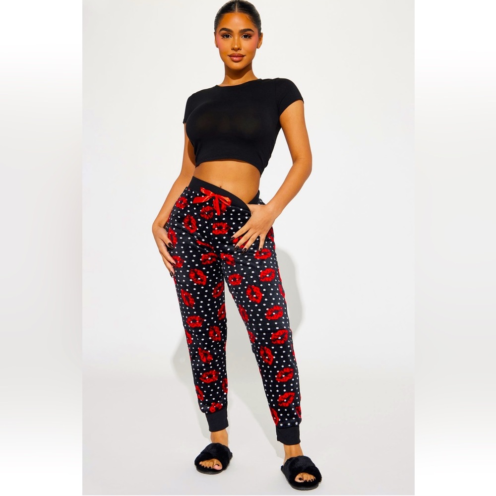 FN, Plush Jogger PJ Pants, SZ M